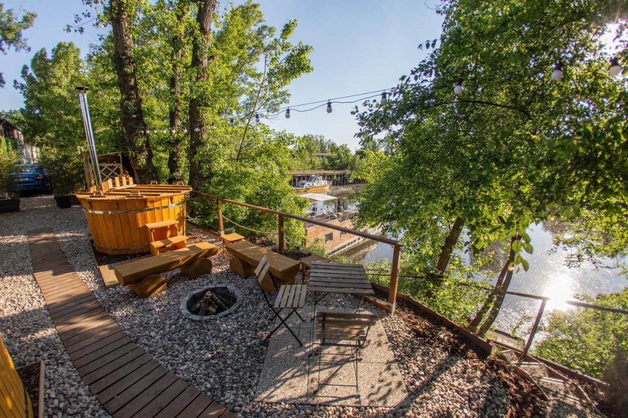 Prague Bay Houseboats Hotel Exterior foto